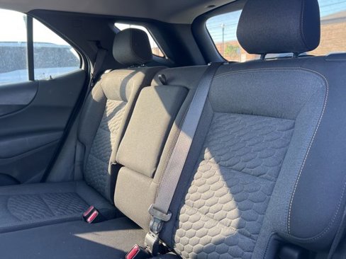 Used 2021 Chevrolet Equinox LT image 27
