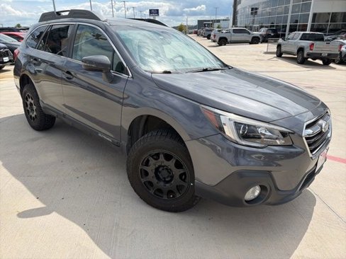 Used 2018 Subaru Outback 2.5i Premium image 4