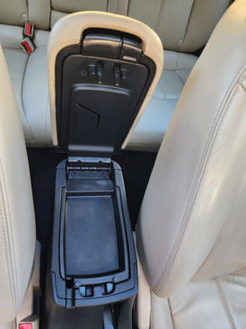 Used 2011 Chrysler 200 Limited image 35