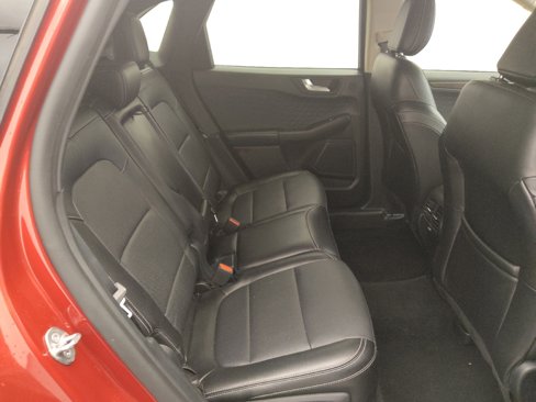 Used 2020 Ford Escape Titanium image 19