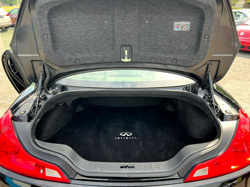 Used 2012 INFINITI G37 x image 30