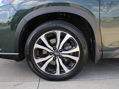 Used 2023 Subaru Forester Limited image 34