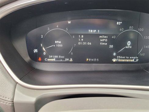 Used 2019 Lincoln Nautilus Reserve image 18