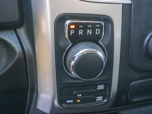 Used 2019 RAM 1500 Classic SLT image 23