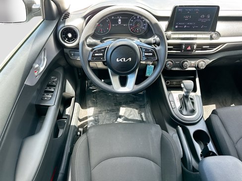 Used 2024 Kia Forte LXS image 20