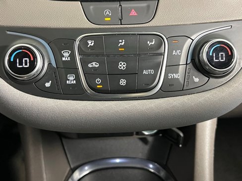 Used 2025 Chevrolet Malibu LT image 18
