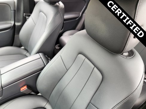 Used 2022 Mercedes-Benz GLB 250 image 16