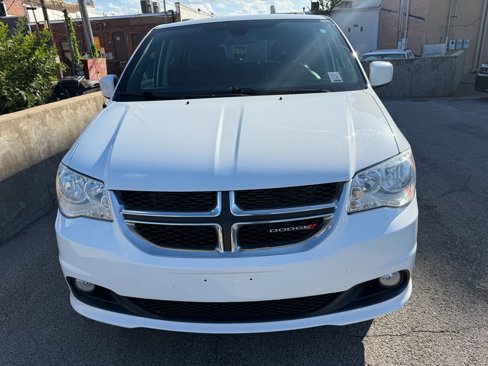 Used 2019 Dodge Grand Caravan SXT image 13