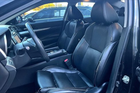 Used 2017 Nissan Maxima 3.5 SL image 18