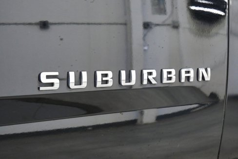 Used 2019 Chevrolet Suburban LT image 10