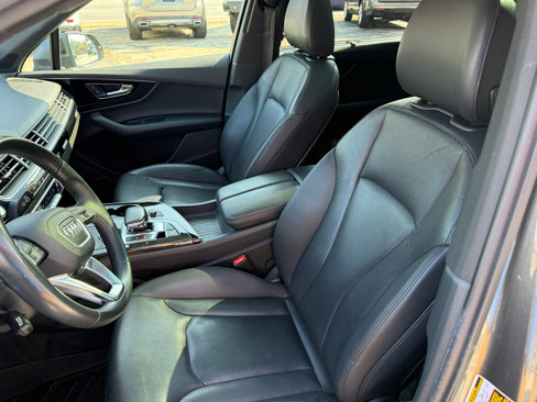 Used 2018 Audi Q7 3.0T Premium Plus image 7