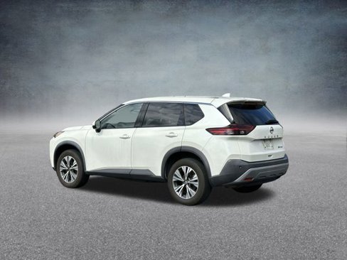 Used 2021 Nissan Rogue SV image 7