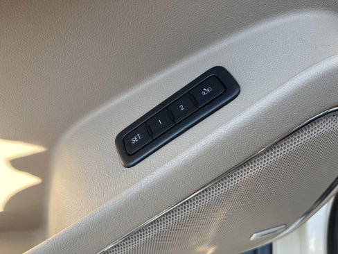 Used 2015 GMC Yukon XL Denali w/ Open Road Package image 19