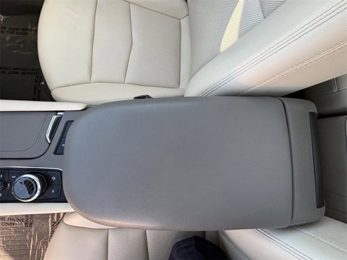 Used 2020 Cadillac XT5 Premium Luxury w/ LPO, Floor Liner Package image 62