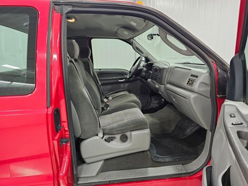 Used 2003 Ford F250 XLT image 7
