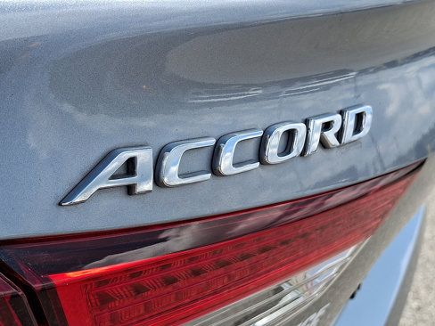 Used 2021 Honda Accord Sport image 30