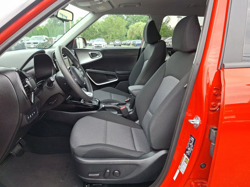 Used 2024 Kia Soul S image 13