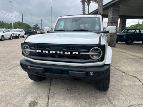 Used 2022 Ford Bronco Outer Banks image 12