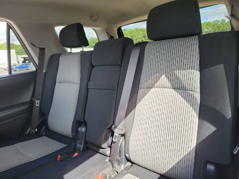 Used 2015 Toyota 4Runner SR5 image 28