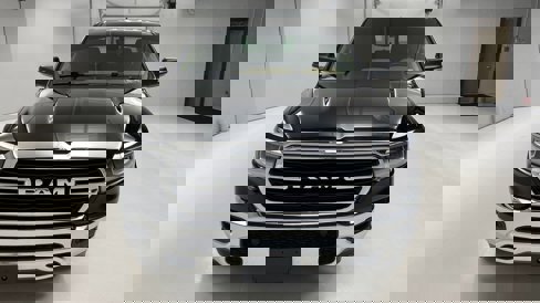 Used 2019 RAM 1500 Big Horn image 3