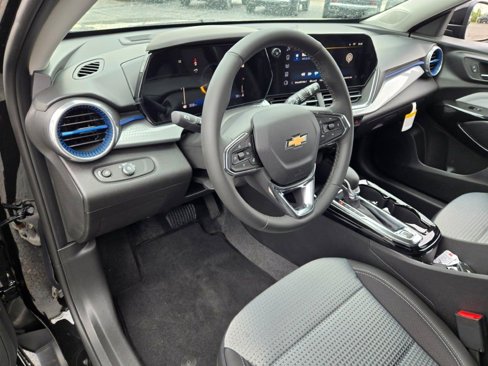 New 2025 Chevrolet Trax LT w/ Driver Confidence Package image 16