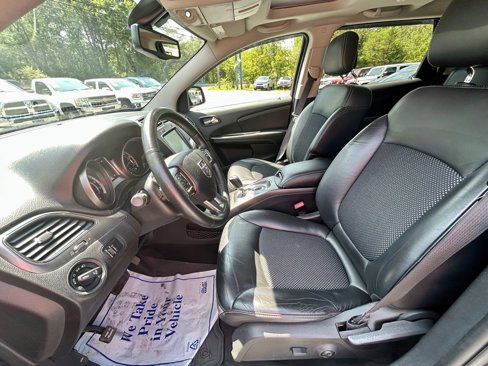 Used 2017 Dodge Journey Crossroad w/ Popular Equipment Group image 10