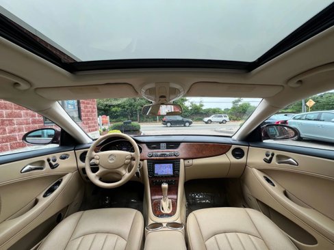 Used 2007 Mercedes-Benz CLS 550 image 15