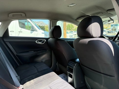 Used 2017 Nissan Sentra SV image 9