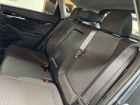 Used 2021 Kia Seltos S image 41
