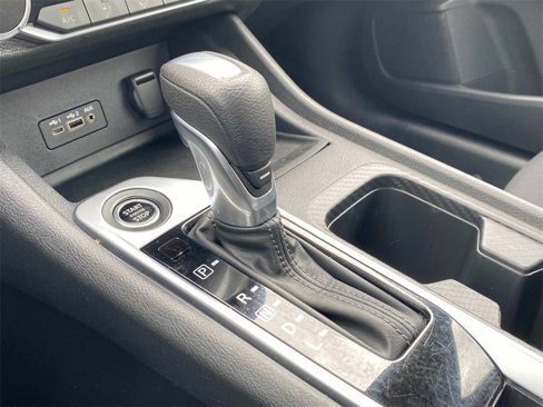 Used 2022 Nissan Sentra SV image 28