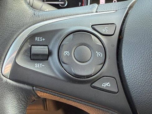 Used 2021 Buick Enclave Essence w/ Sport Touring Edition image 15