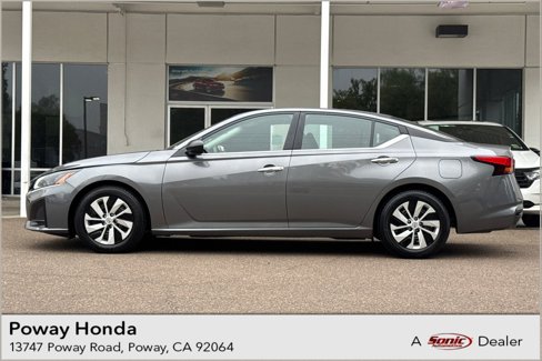 Used 2024 Nissan Altima 2.5 S image 1