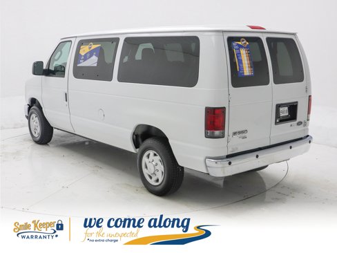 Used 2011 Ford E-350 and Econoline 350 XLT image 6
