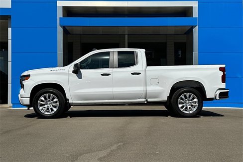 New 2025 Chevrolet Silverado 1500 Custom image 9