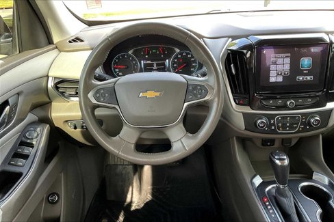Used 2019 Chevrolet Traverse LT w/ LT Premium Package image 5