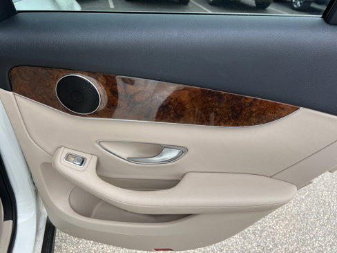 Used 2018 Mercedes-Benz GLC 300 image 21