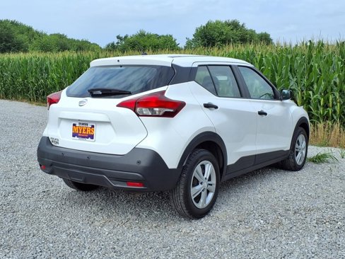 Used 2020 Nissan Kicks S image 26