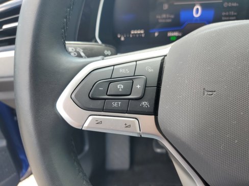 Used 2024 Volkswagen Jetta SE image 15