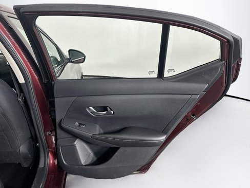 Used 2023 Nissan Sentra SV image 27