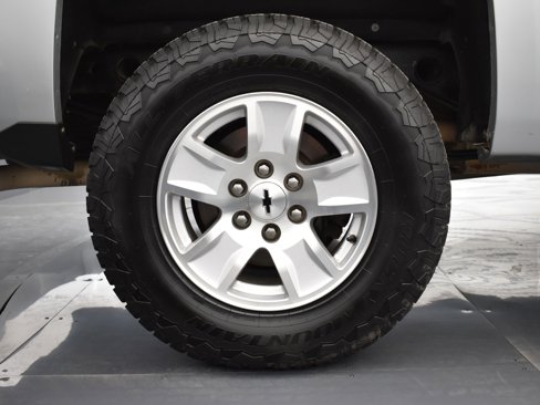 Used 2019 Chevrolet Silverado 1500 LT image 17