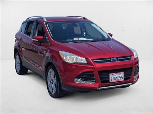 Used 2014 Ford Escape Titanium image 3