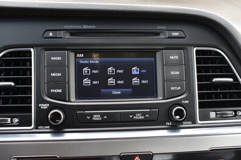 Used 2015 Hyundai Sonata Limited image 32