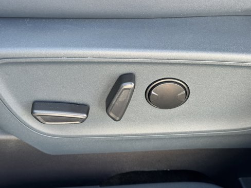 Used 2023 Ford Maverick Lariat image 19