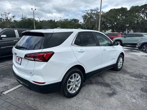Used 2022 Chevrolet Equinox LT image 48