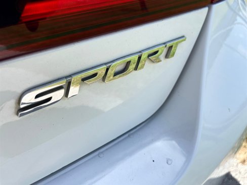 Used 2017 Honda Accord Sport image 17