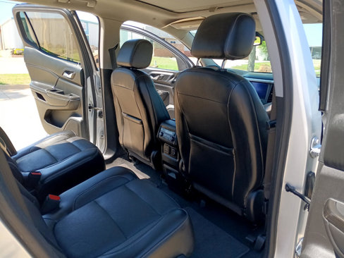 Used 2017 GMC Acadia SLT image 14