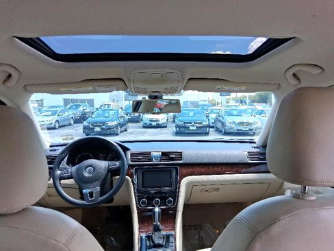 Used 2013 Volkswagen Passat TDI SEL Premium image 14