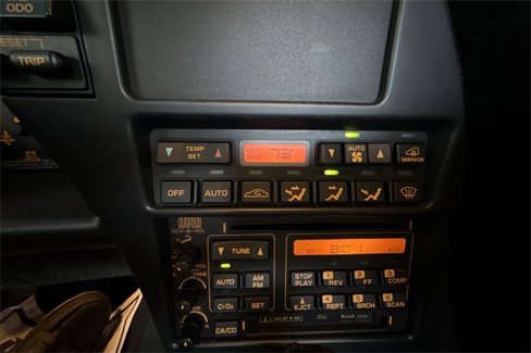 Used 1992 Chevrolet Corvette Convertible image 17