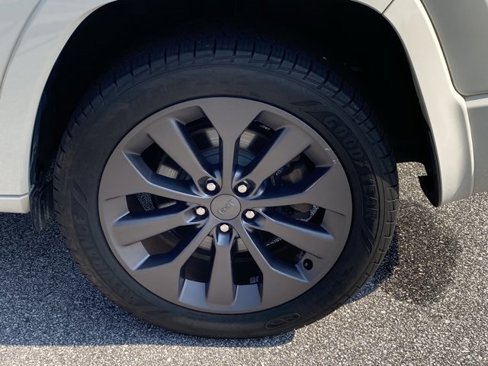 Used 2019 Jeep Cherokee High Altitude image 33