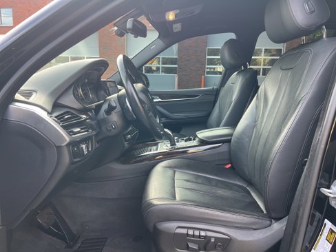 Used 2018 BMW X5 xDrive35i image 11